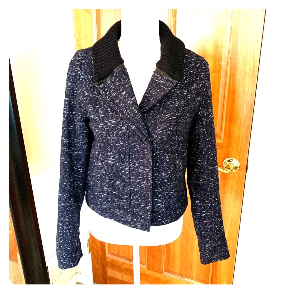 Super cute GAP sweater Moto coat style blue/black